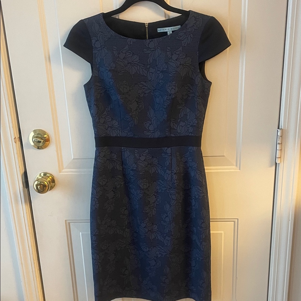 ANTONIO MELANI Blue and Black Floral Midi Dress Size 2. Cocktail Wedding guest